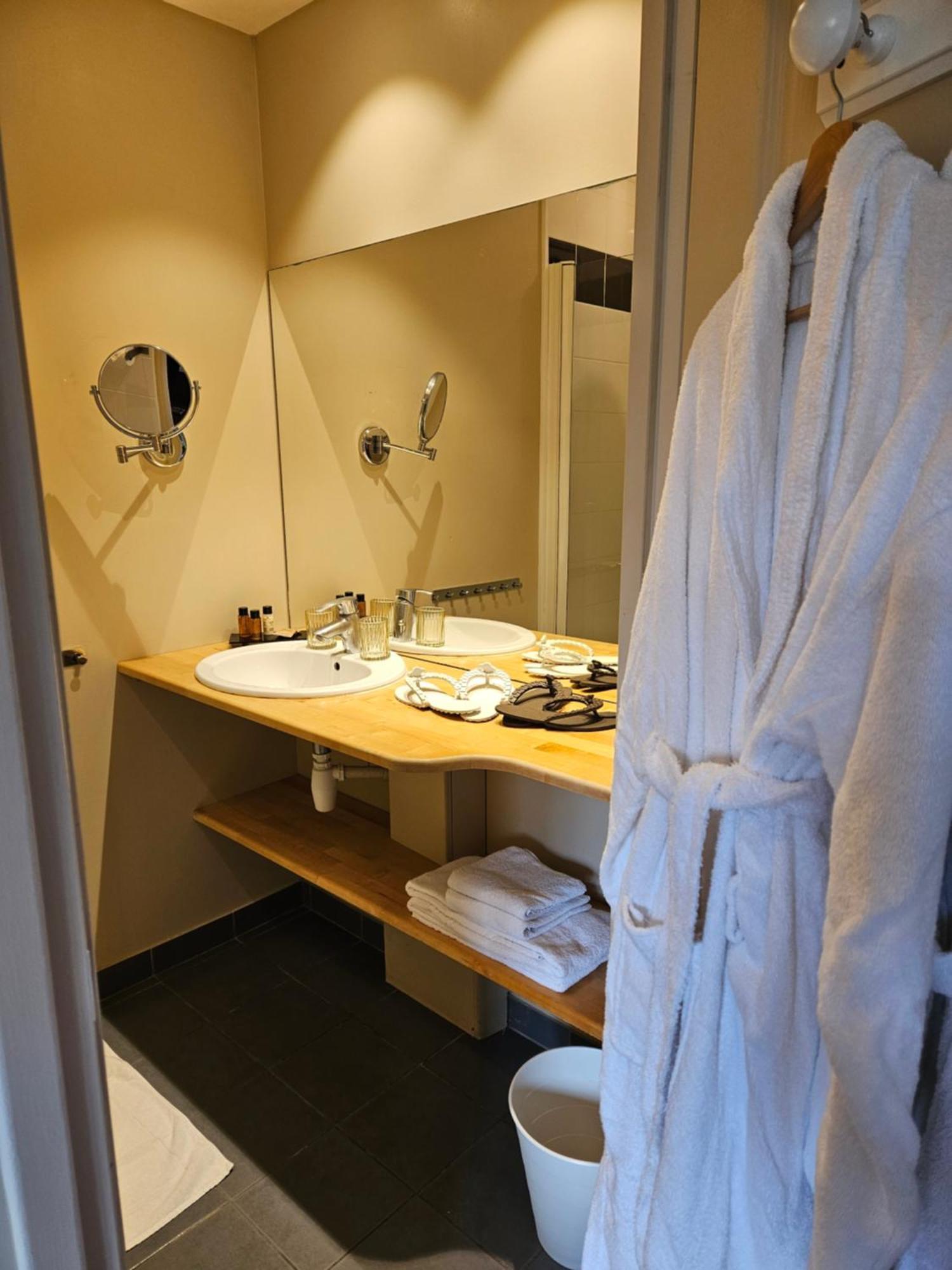La Fraichette-Hotel & Spa La Riviere-Saint-Sauveur ภายนอก รูปภาพ