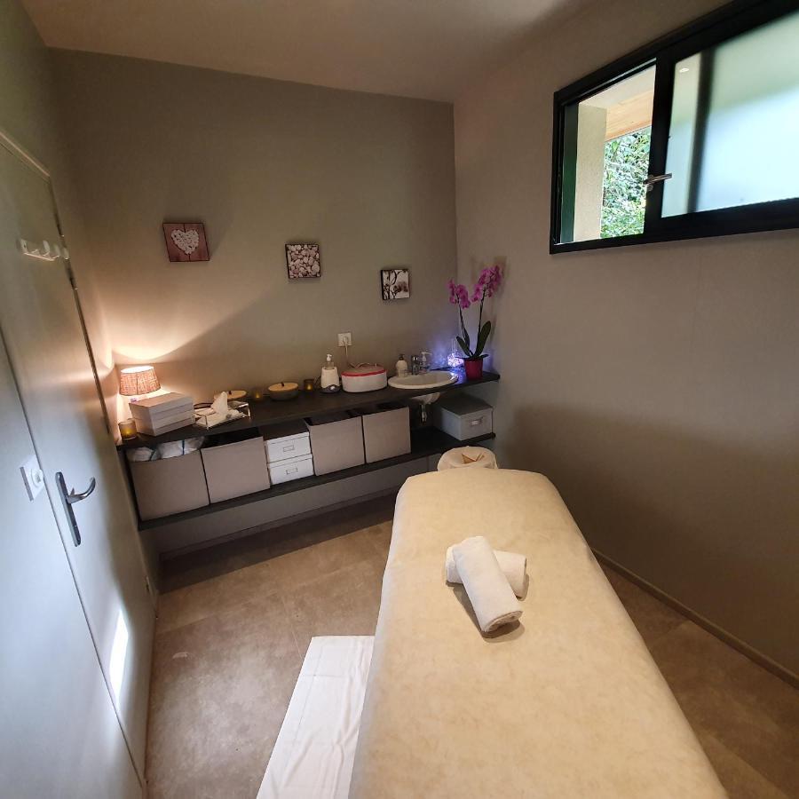 La Fraichette-Hotel & Spa La Riviere-Saint-Sauveur ภายนอก รูปภาพ